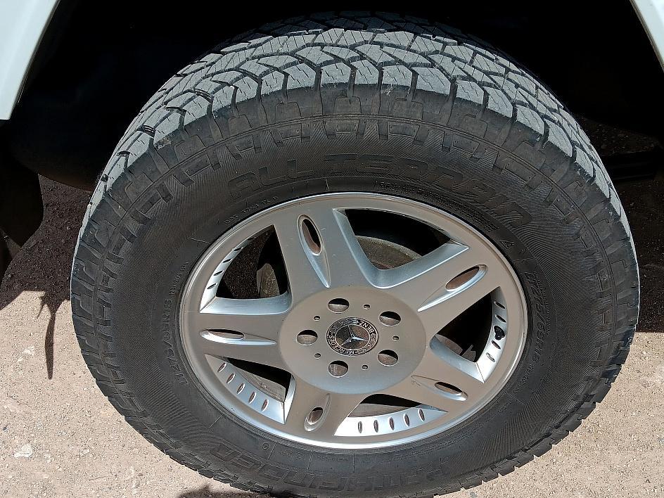 1989 Mercedes-Benz 230GE