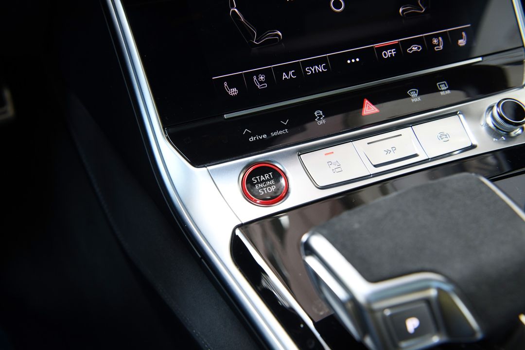 2025 Audi RS 6 Avant performance
