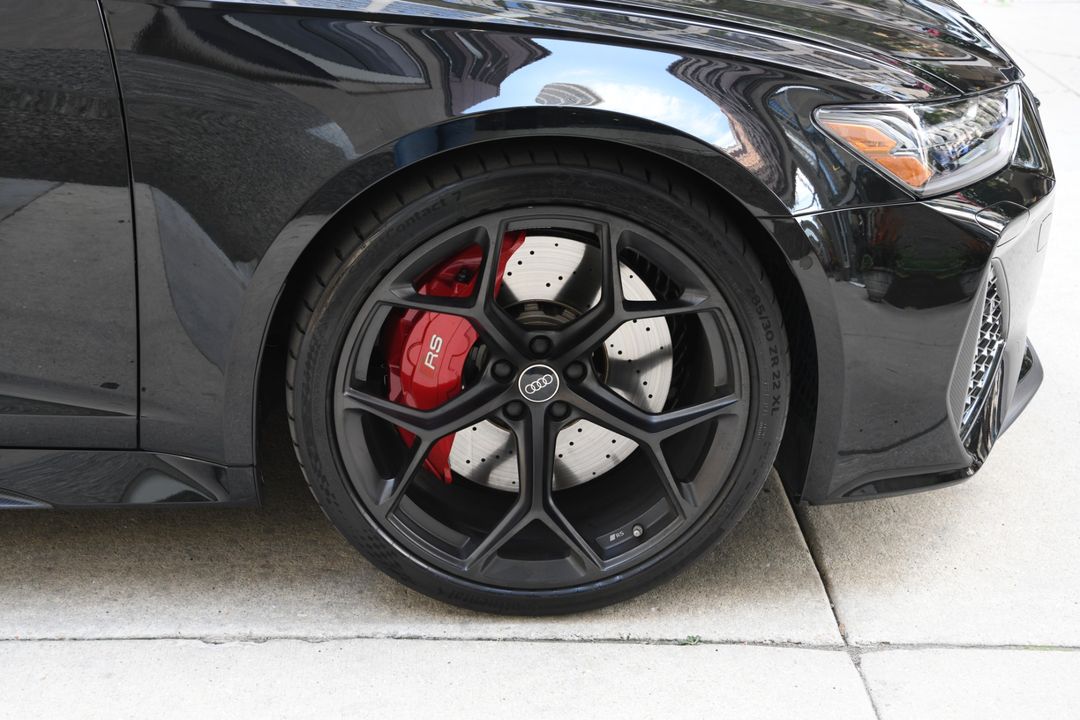 2025 Audi RS 6 Avant performance