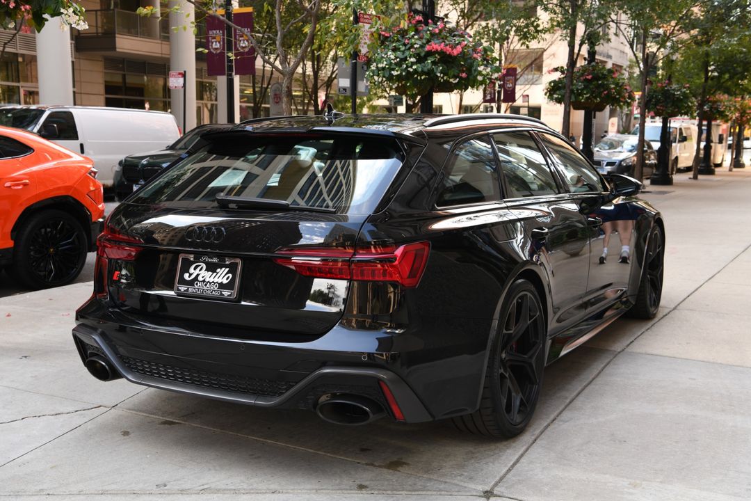 2025 Audi RS 6 Avant performance