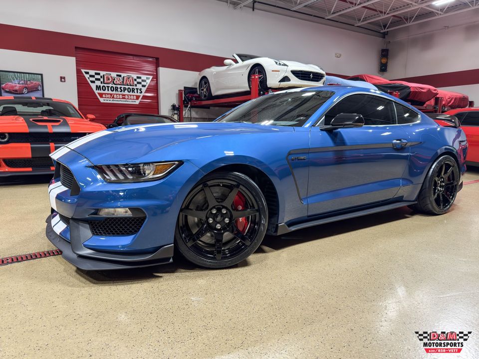 2020 Ford Mustang