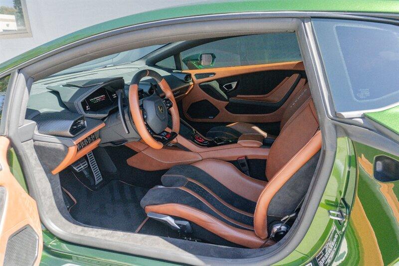 2023 Lamborghini Huracan