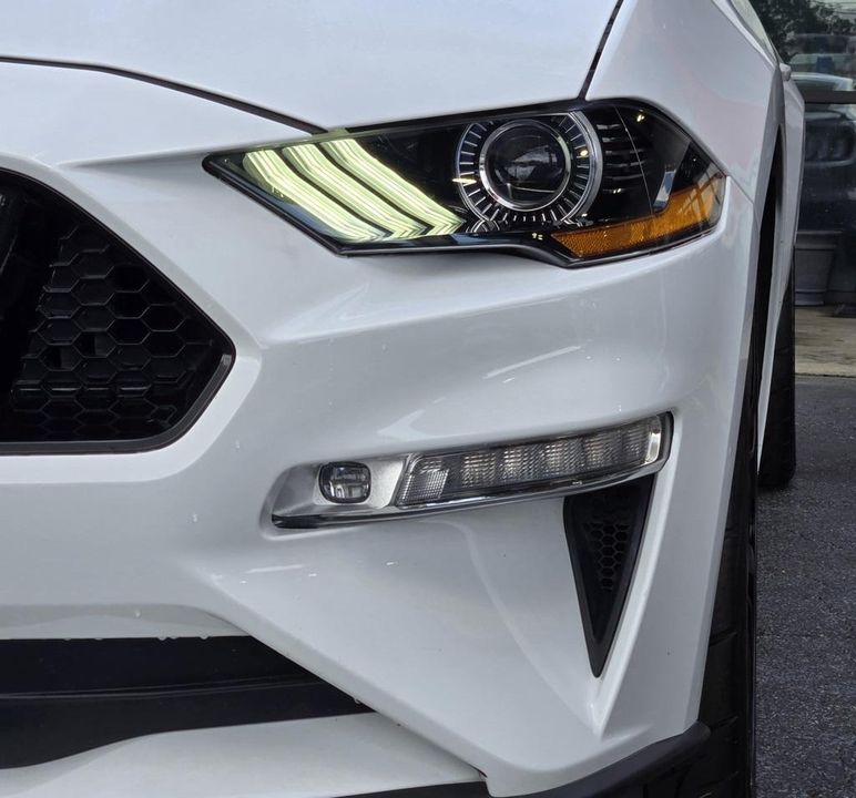 2022 Ford Mustang