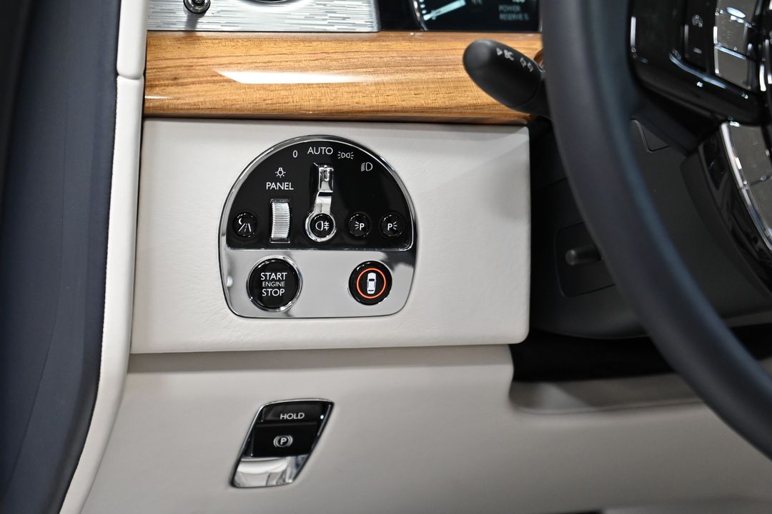 2018 Rolls-Royce Phantom