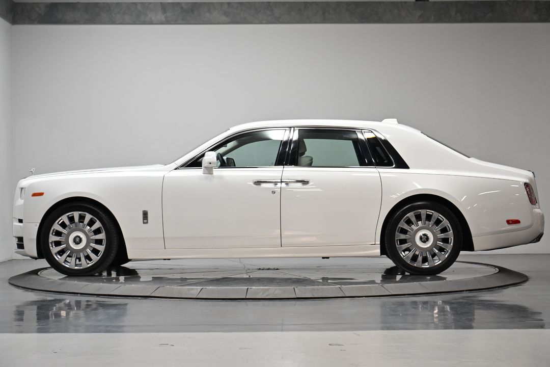 2018 Rolls-Royce Phantom