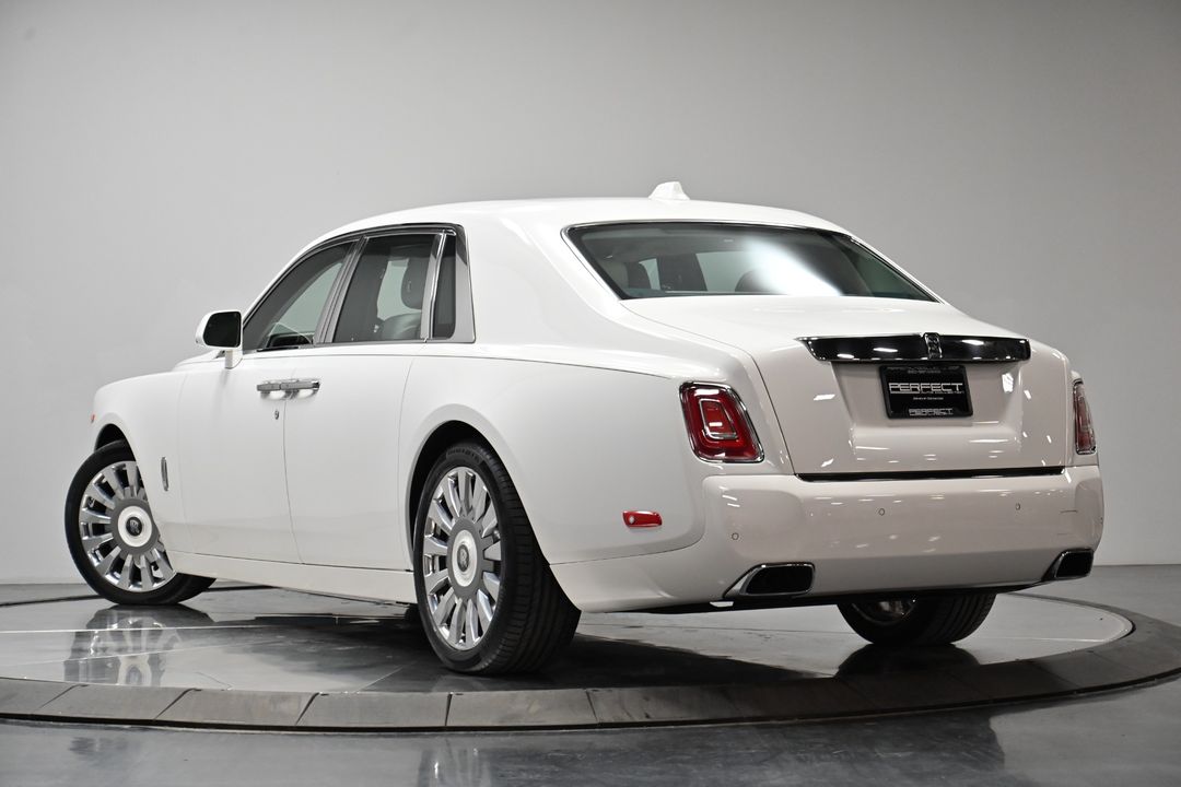 2018 Rolls-Royce Phantom