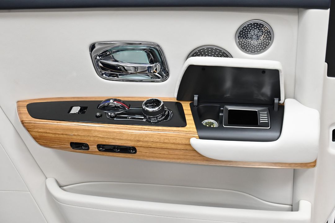 2018 Rolls-Royce Phantom