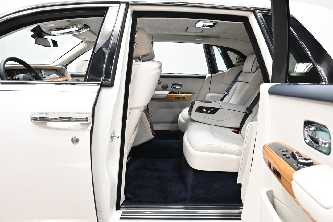 2018 Rolls-Royce Phantom
