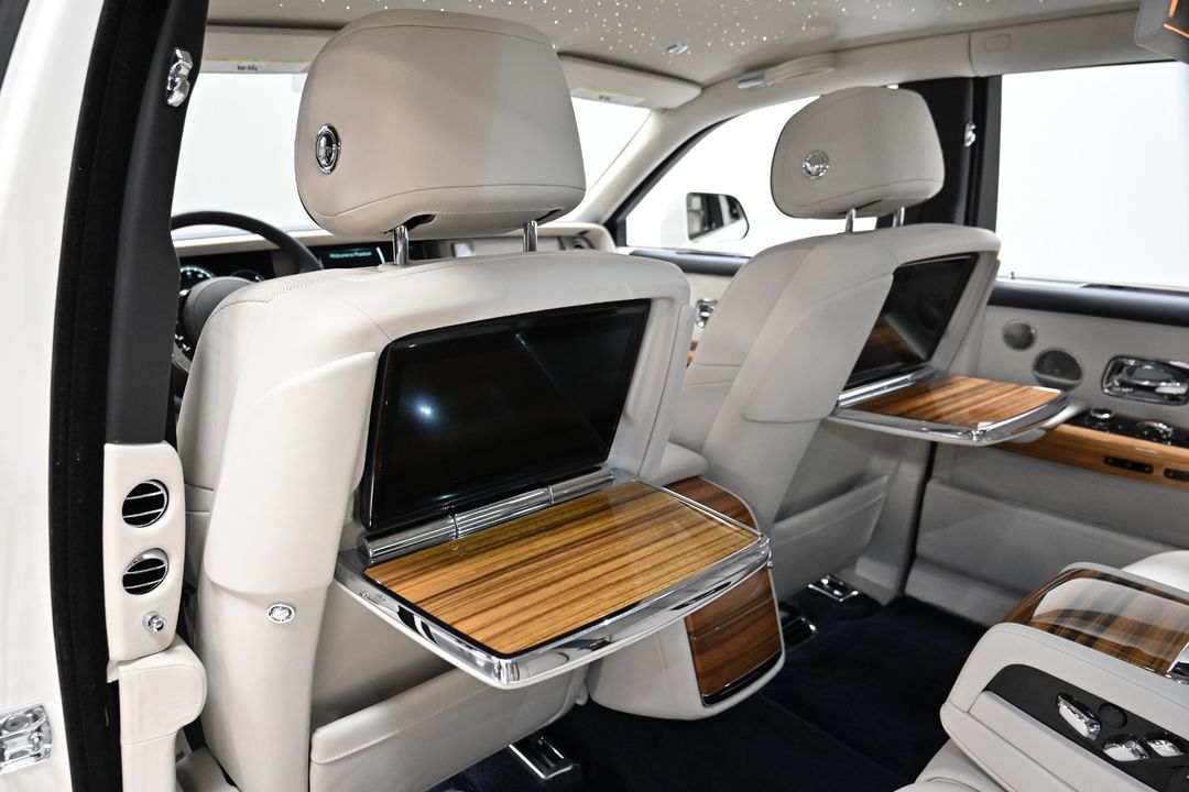 2018 Rolls-Royce Phantom