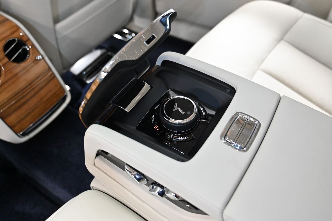 2018 Rolls-Royce Phantom