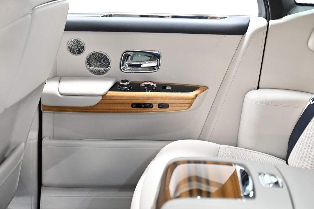 2018 Rolls-Royce Phantom