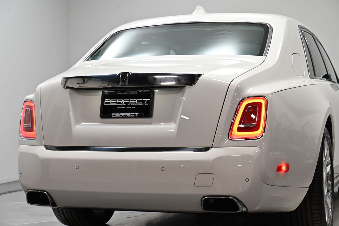 2018 Rolls-Royce Phantom