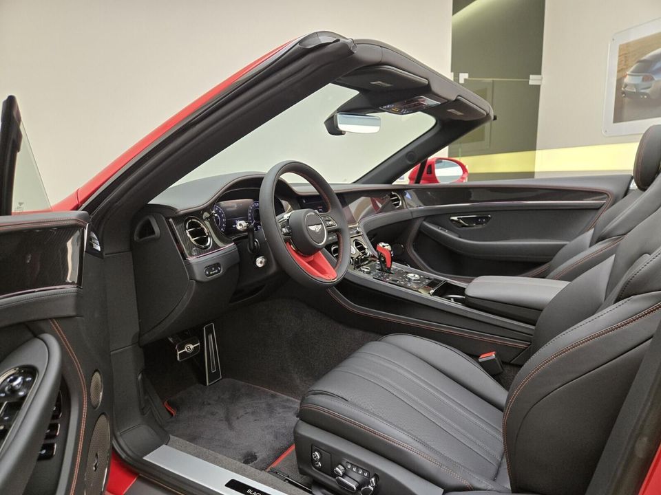 2025 Bentley Continental GTC
