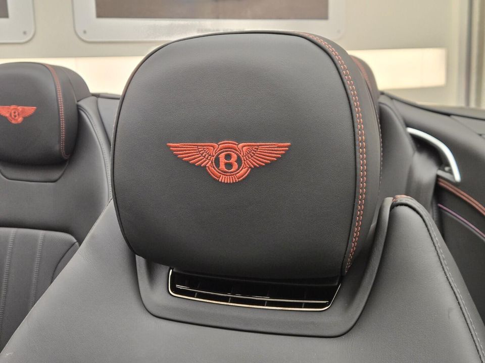 2025 Bentley Continental GTC
