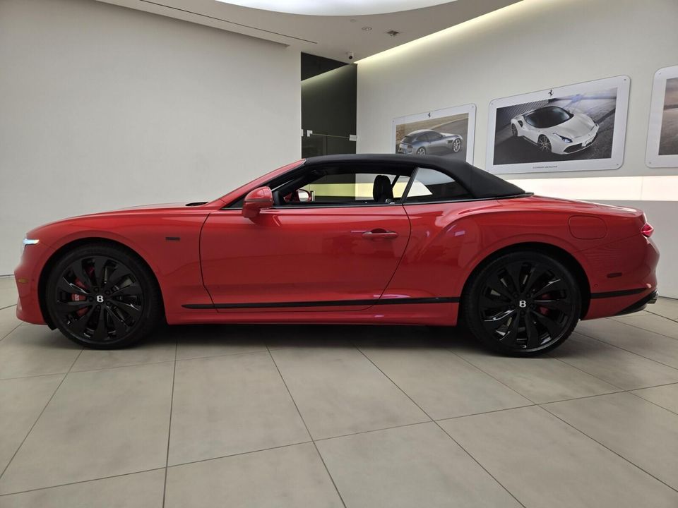 2025 Bentley Continental GTC