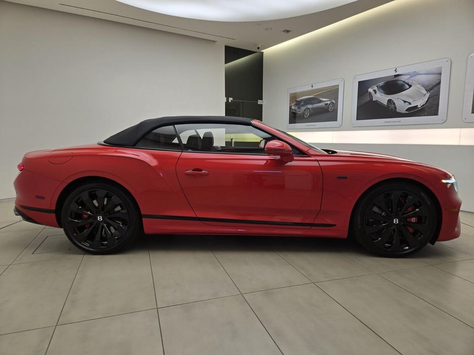 2025 Bentley Continental GTC