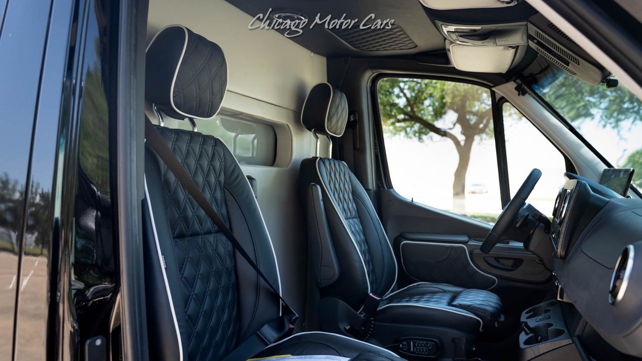 2024 Mercedes-Benz Sprinter 3500XD