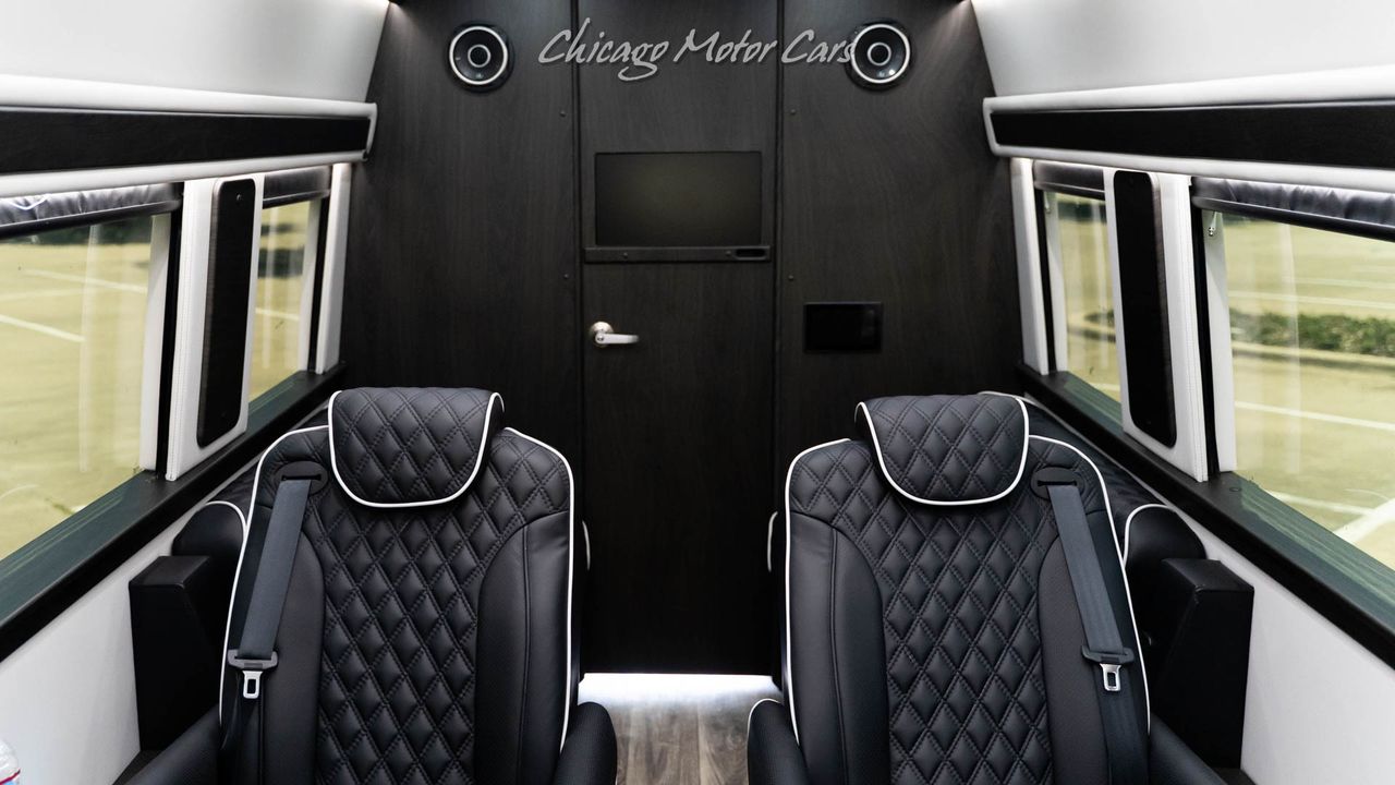 2024 Mercedes-Benz Sprinter 3500XD