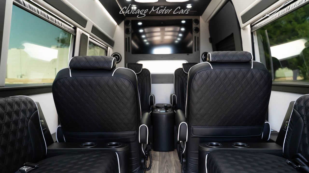 2024 Mercedes-Benz Sprinter 3500XD