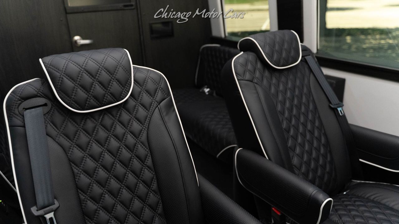 2024 Mercedes-Benz Sprinter 3500XD
