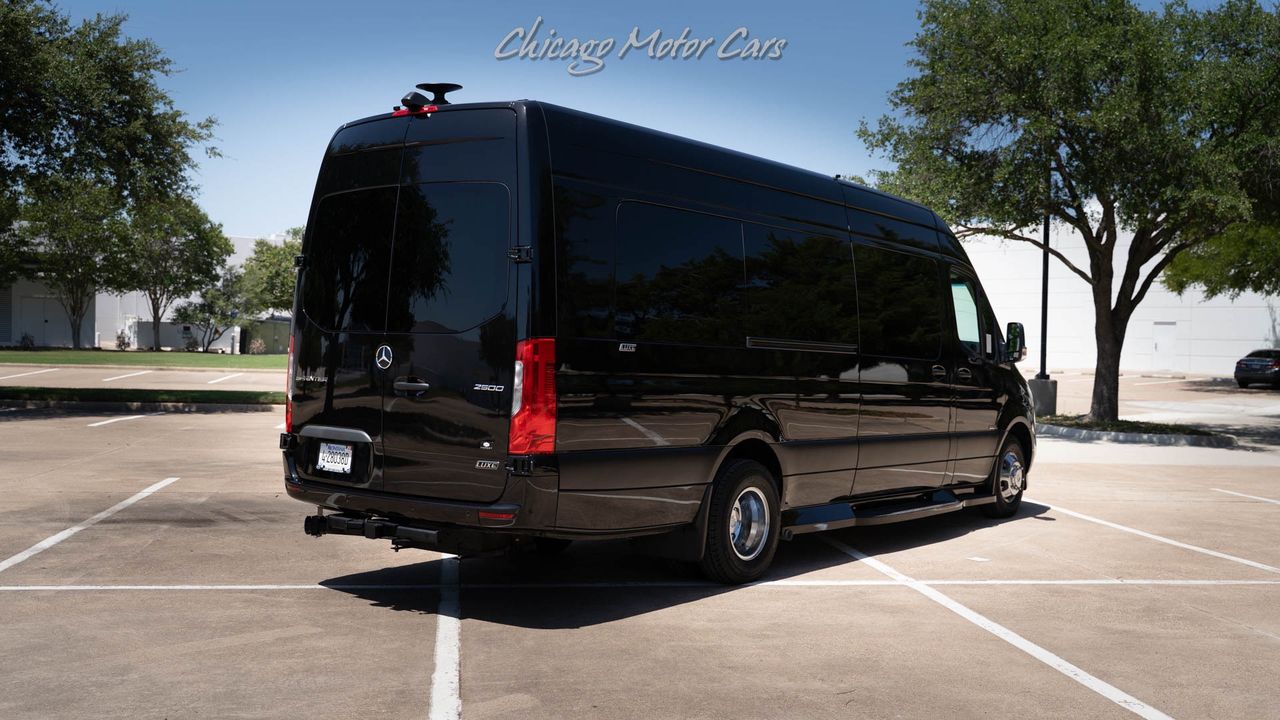 2024 Mercedes-Benz Sprinter 3500XD