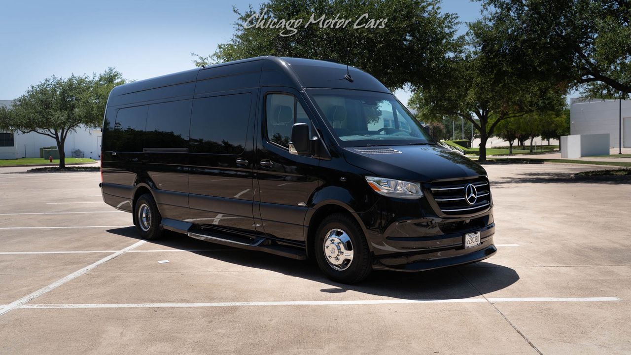 2024 Mercedes-Benz Sprinter 3500XD