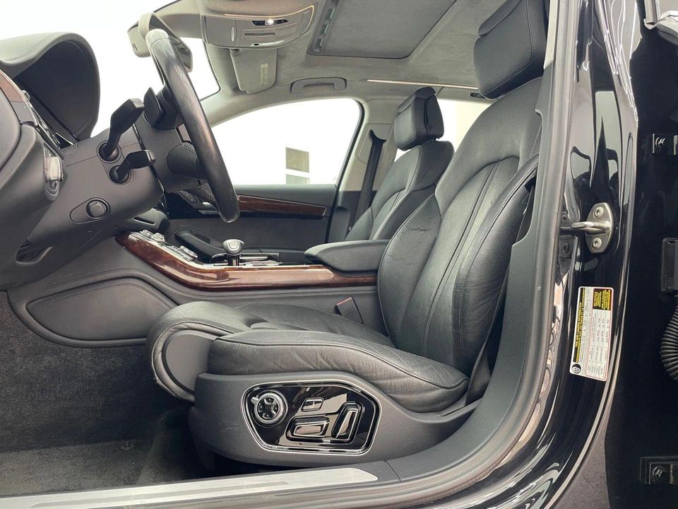 2011 Audi A8
