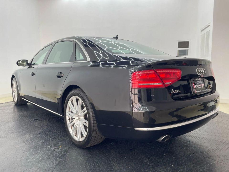 2011 Audi A8