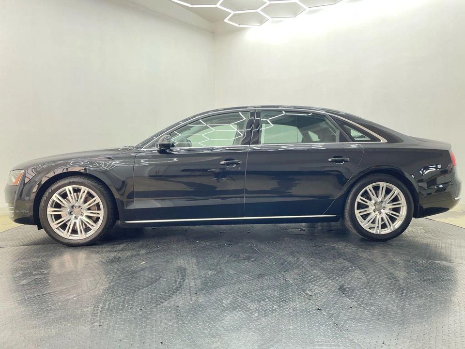 2011 Audi A8