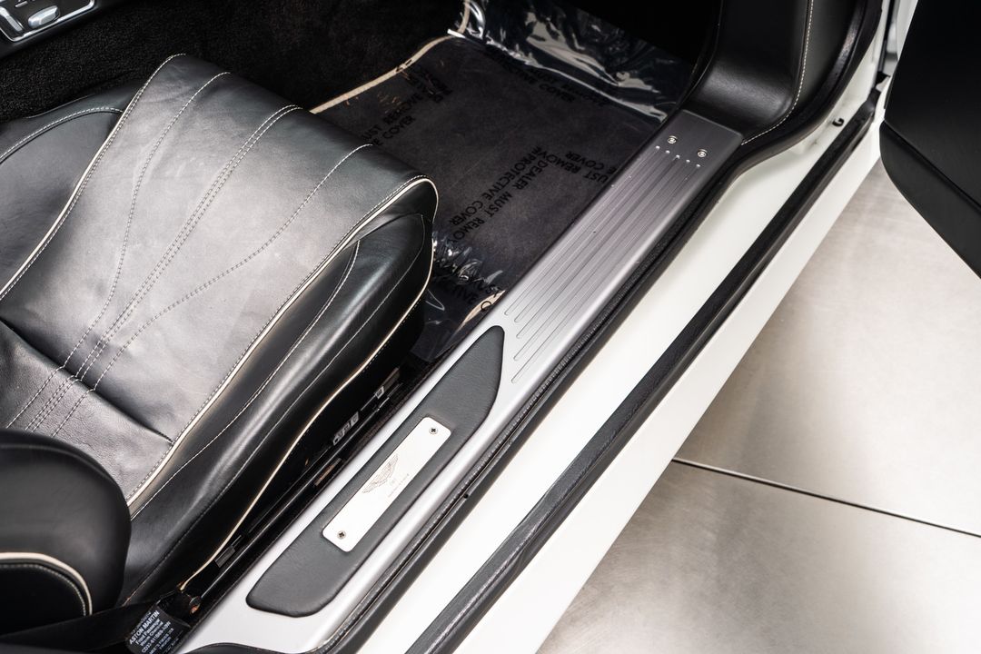 2014 Aston Martin DB9