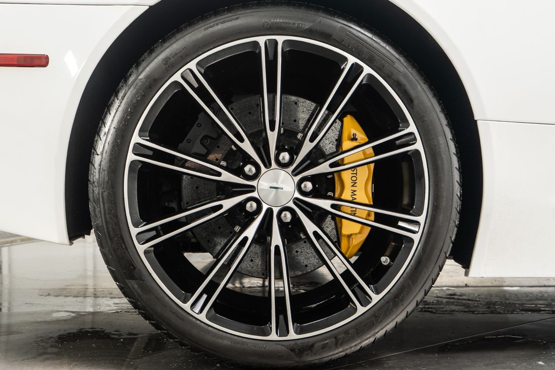 2014 Aston Martin DB9