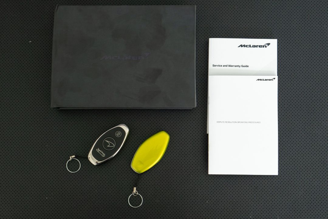 2023 McLaren GT