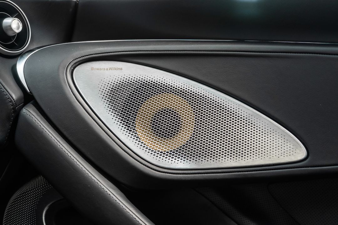 2023 McLaren GT