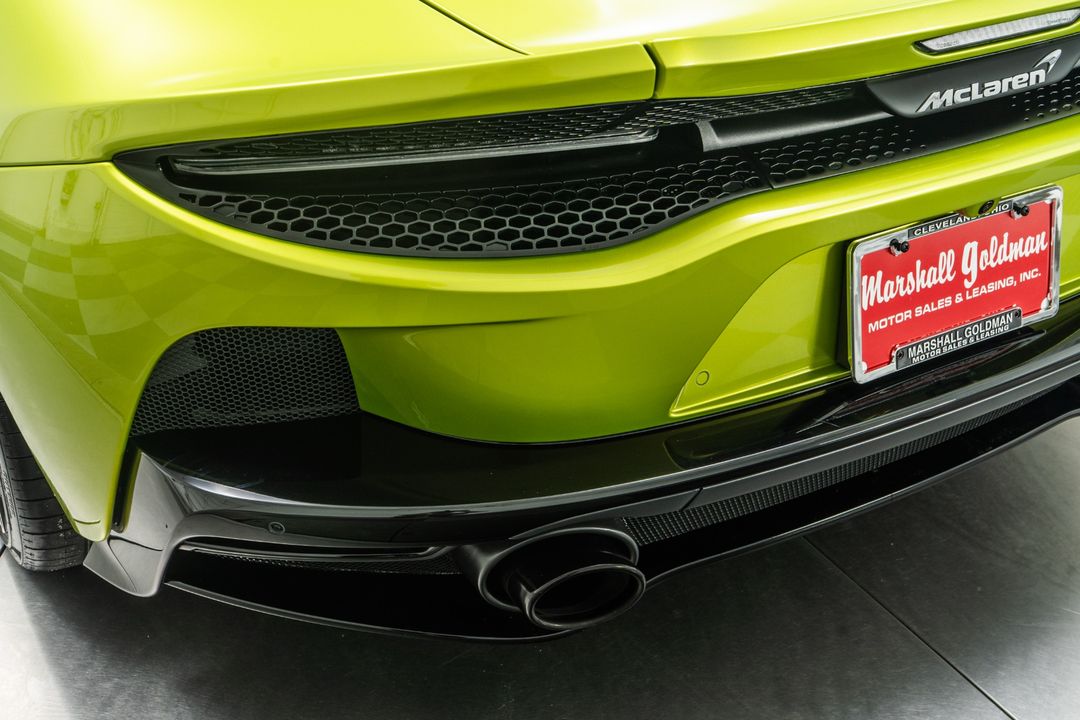2023 McLaren GT