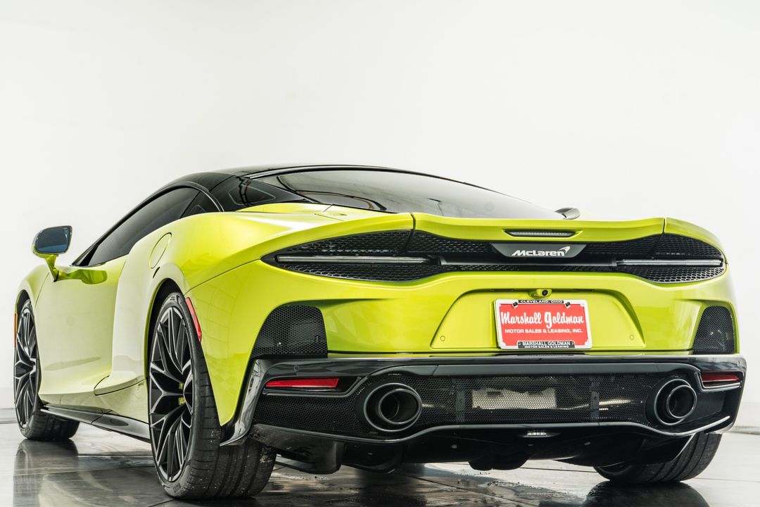 2023 McLaren GT