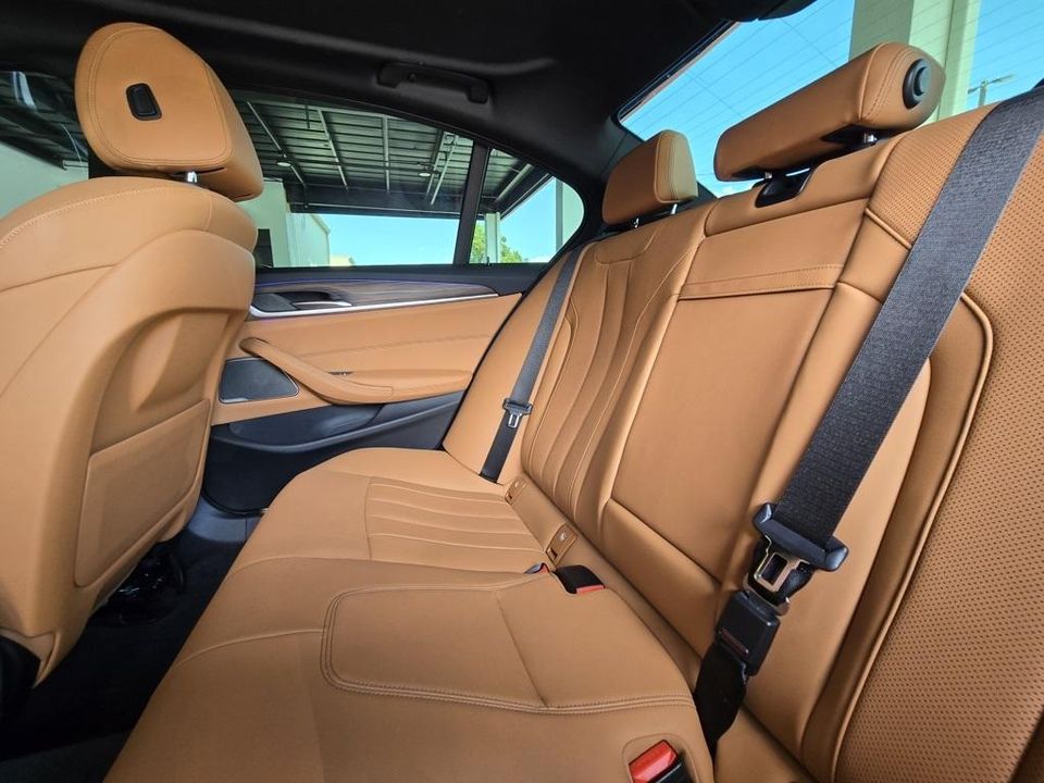 2022 BMW 5 Series