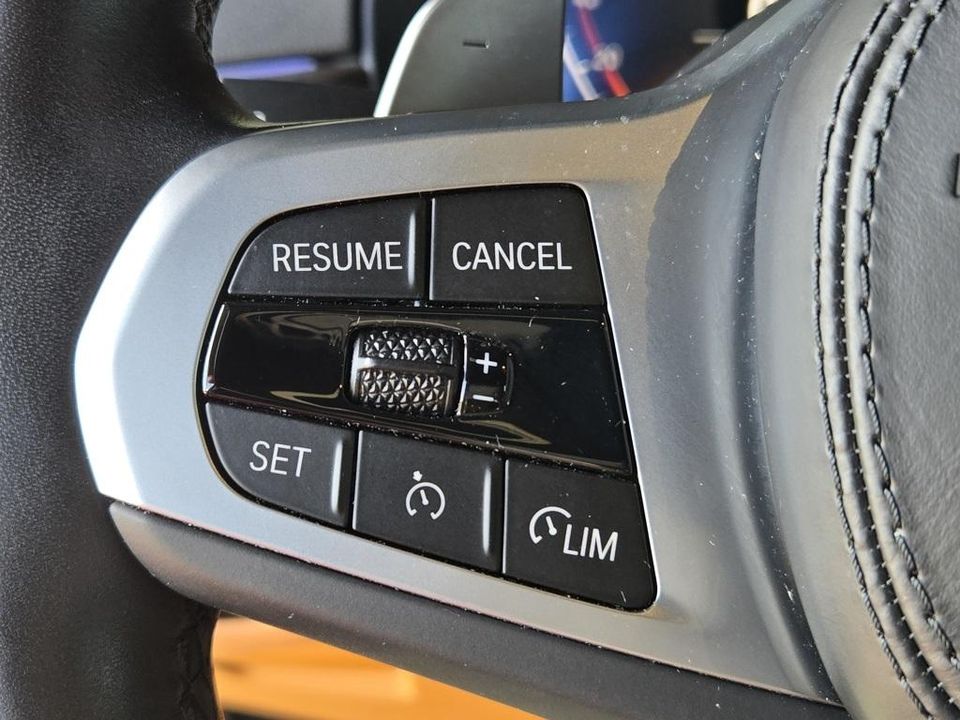 2022 BMW 5 Series