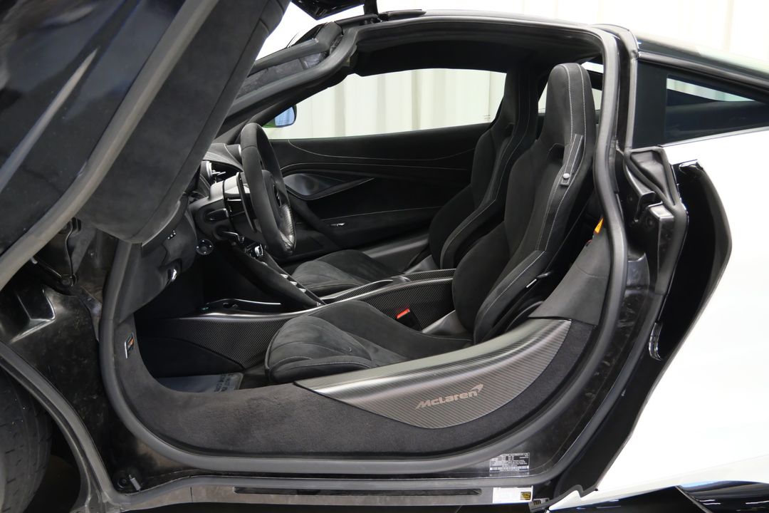2021 McLaren 765LT