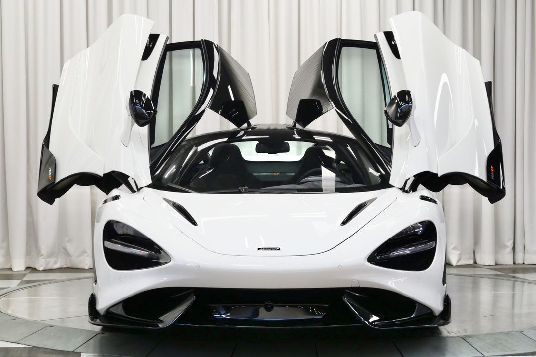 2021 McLaren 765LT