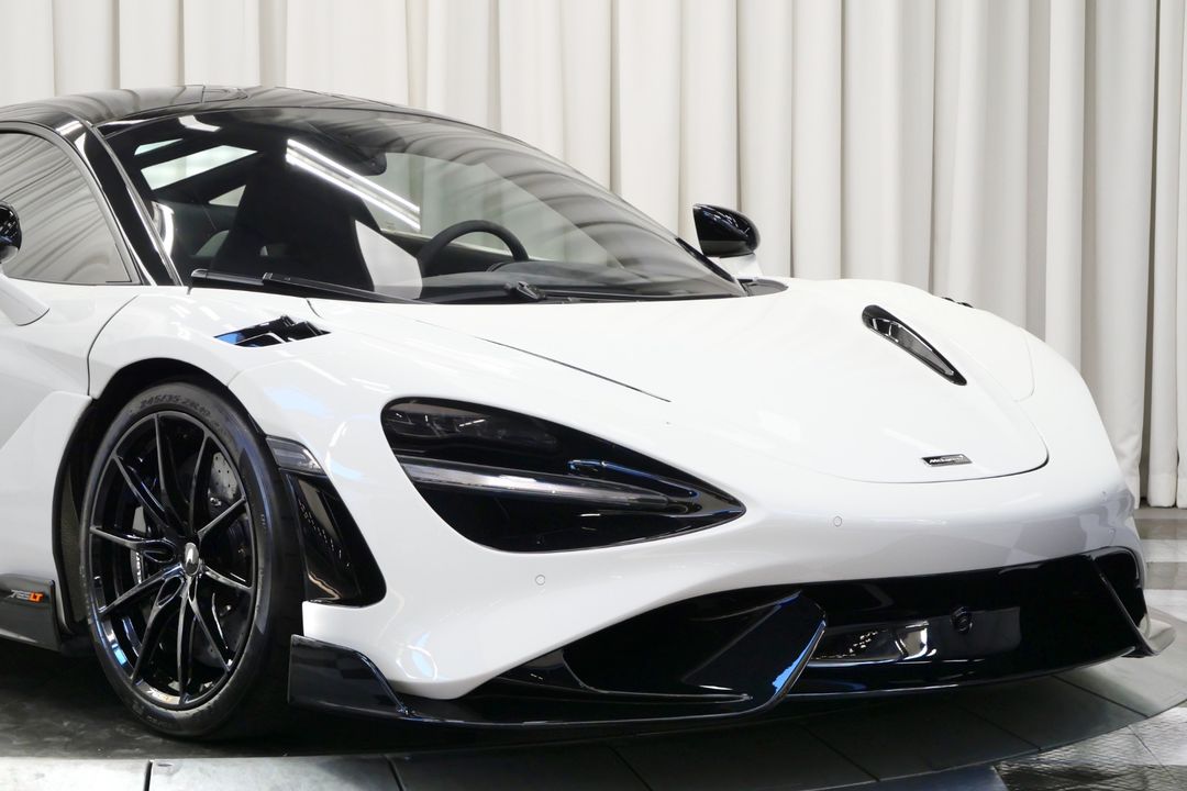 2021 McLaren 765LT