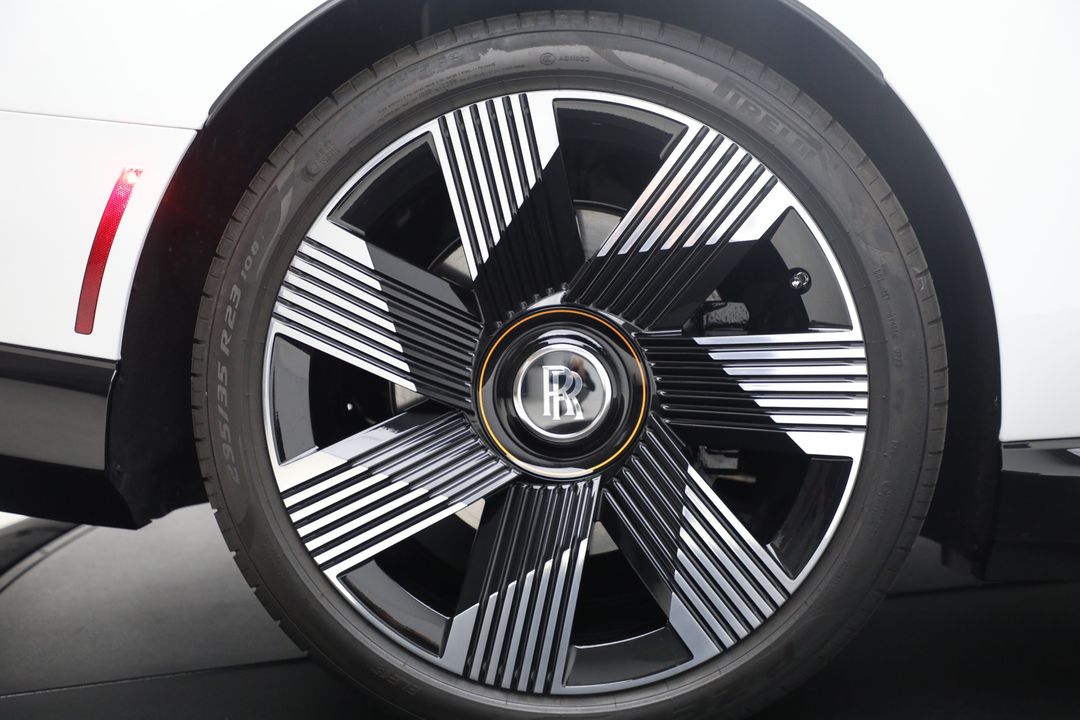 2024 Rolls-Royce Spectre