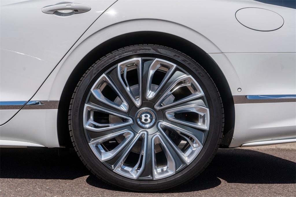 2025 Bentley Flying Spur
