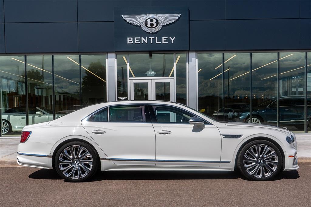 2025 Bentley Flying Spur