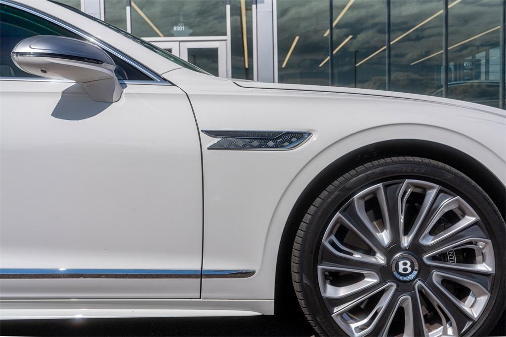 2025 Bentley Flying Spur
