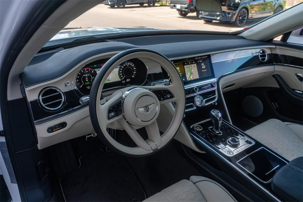2025 Bentley Flying Spur