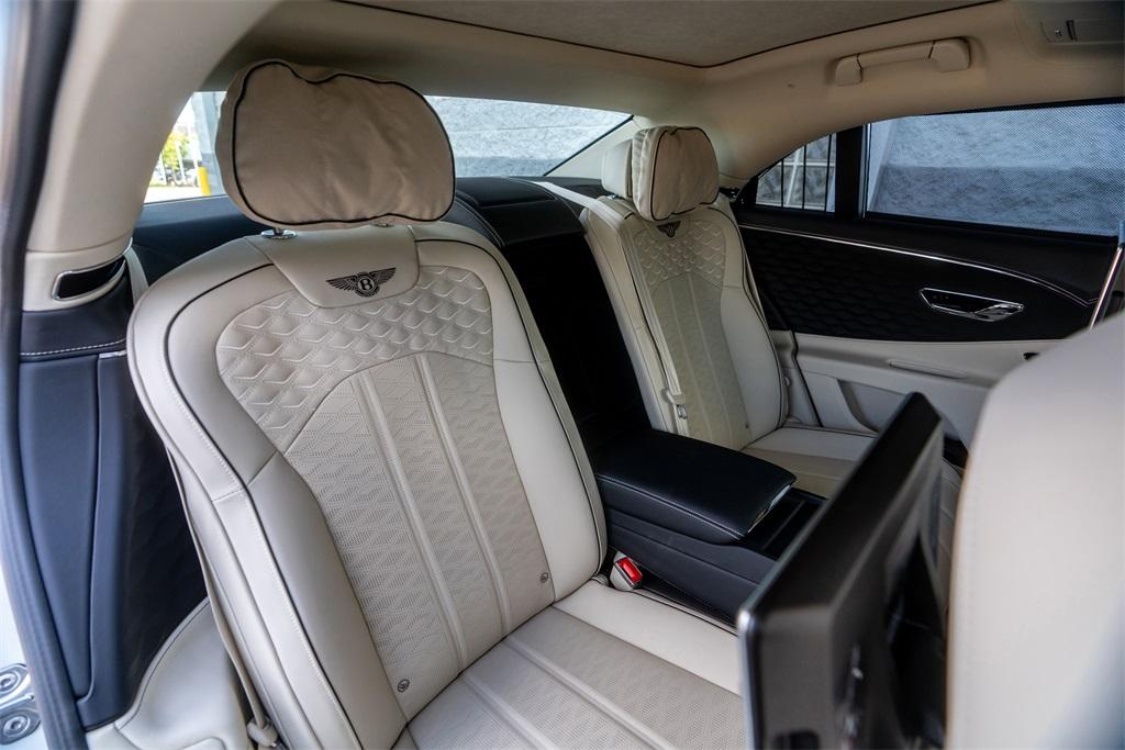 2025 Bentley Flying Spur