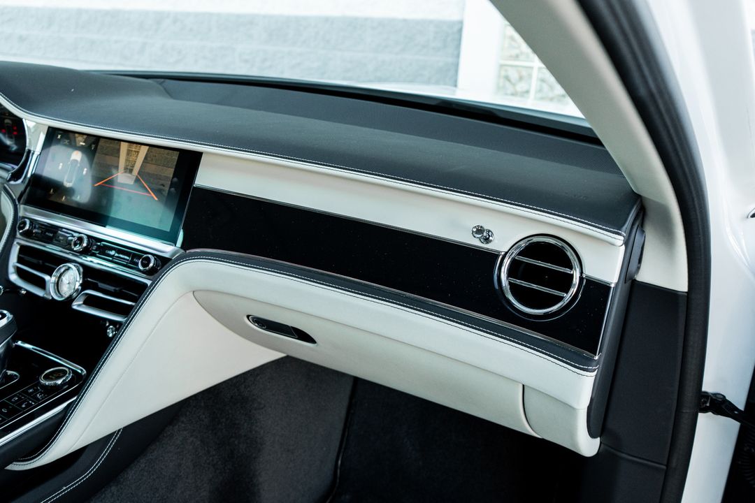 2025 Bentley Flying Spur