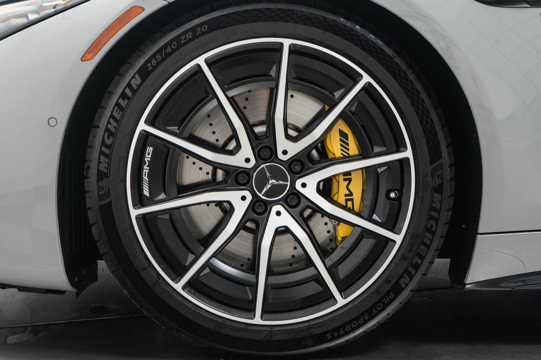 2022 Mercedes-Benz SL 63