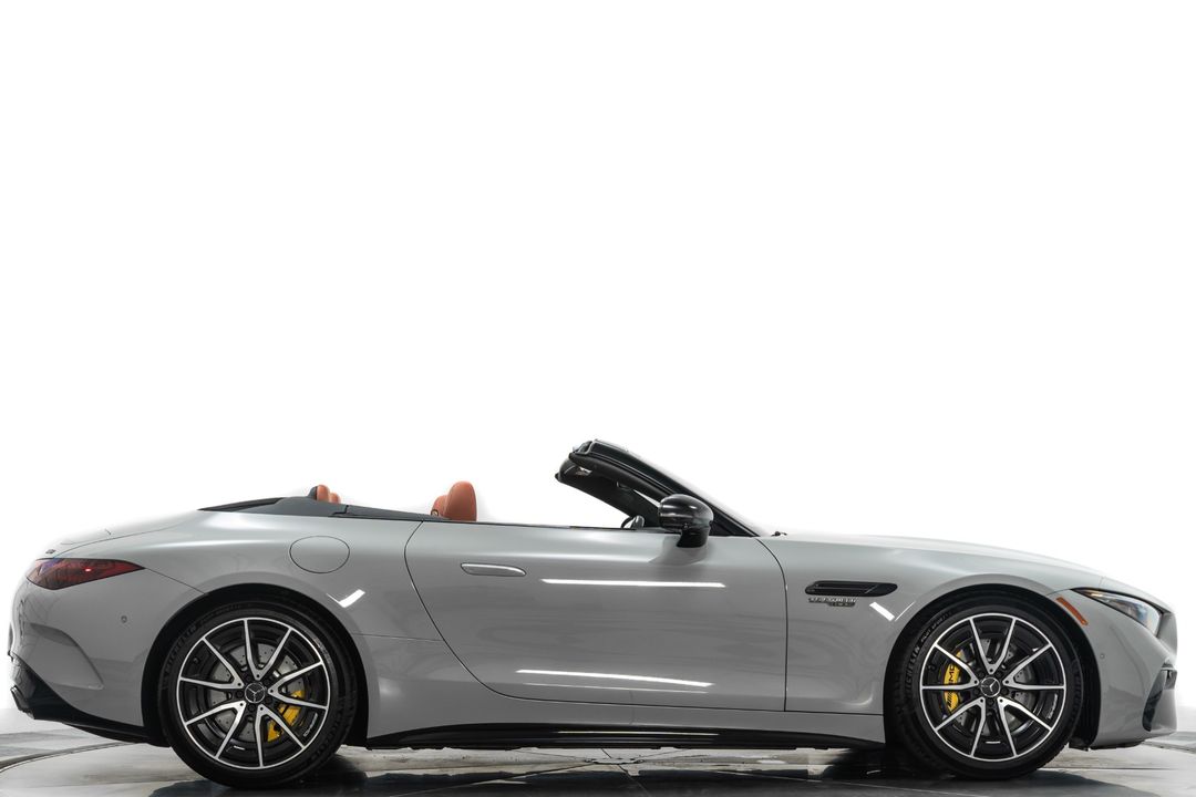 2022 Mercedes-Benz SL 63