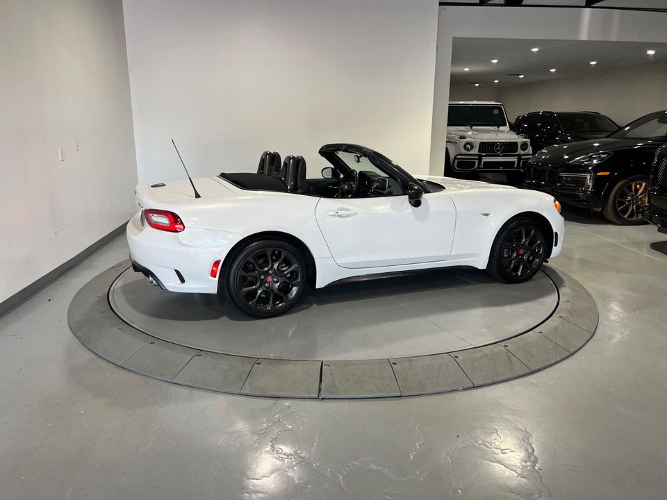 2017 FIAT 124 Spider Abarth Convertible